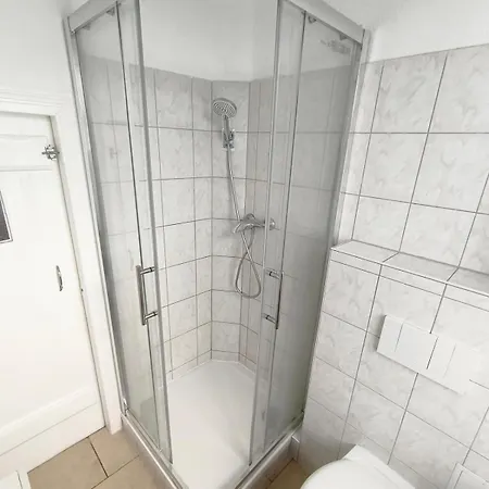 Private 1 Og In 公寓